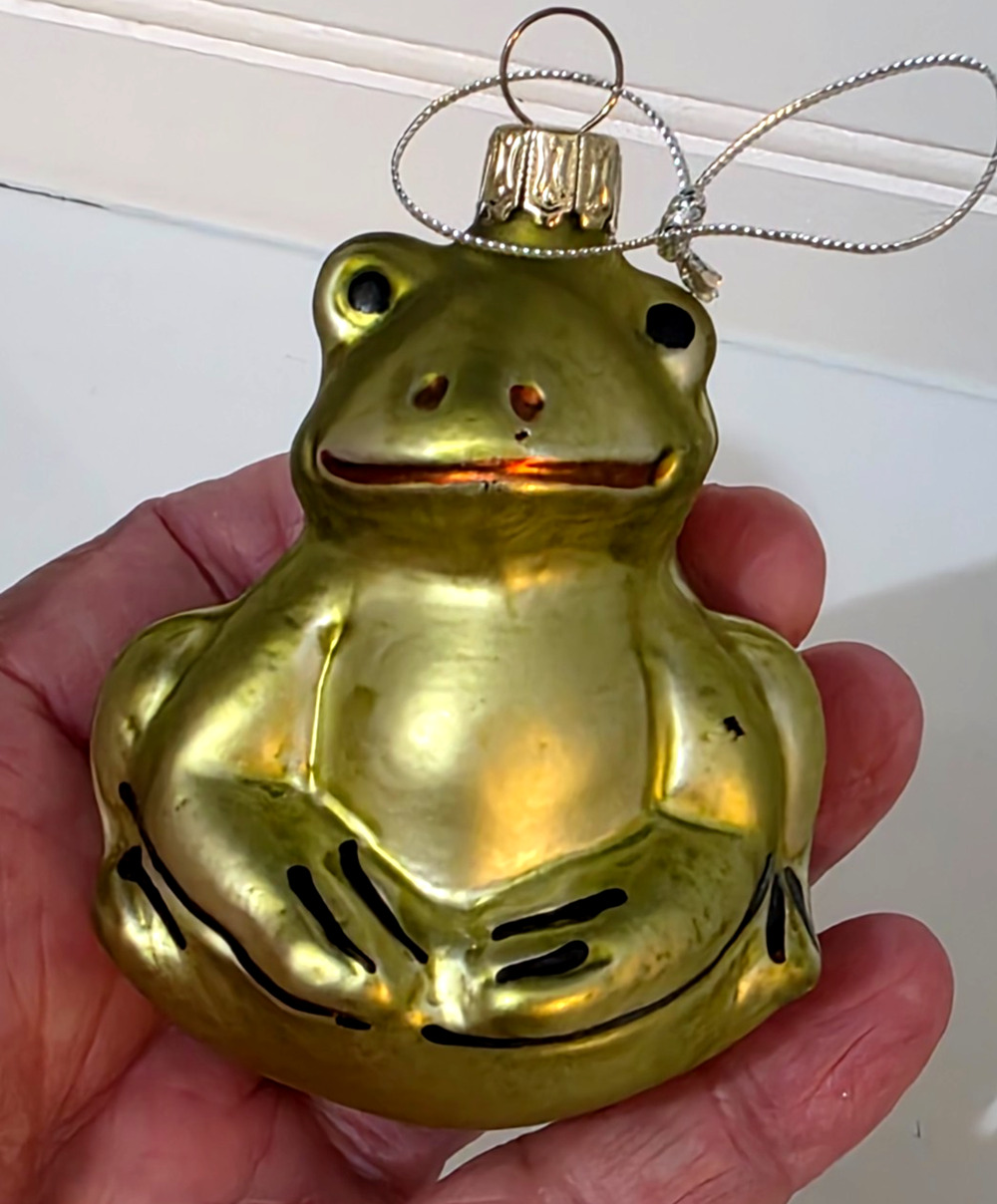 Vintage Glass 2 1/2" GREEN FROG Christmas Ornament Germany - SO CUTE & UNIQUE!